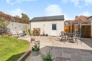 Photo 10- click for photo gallery